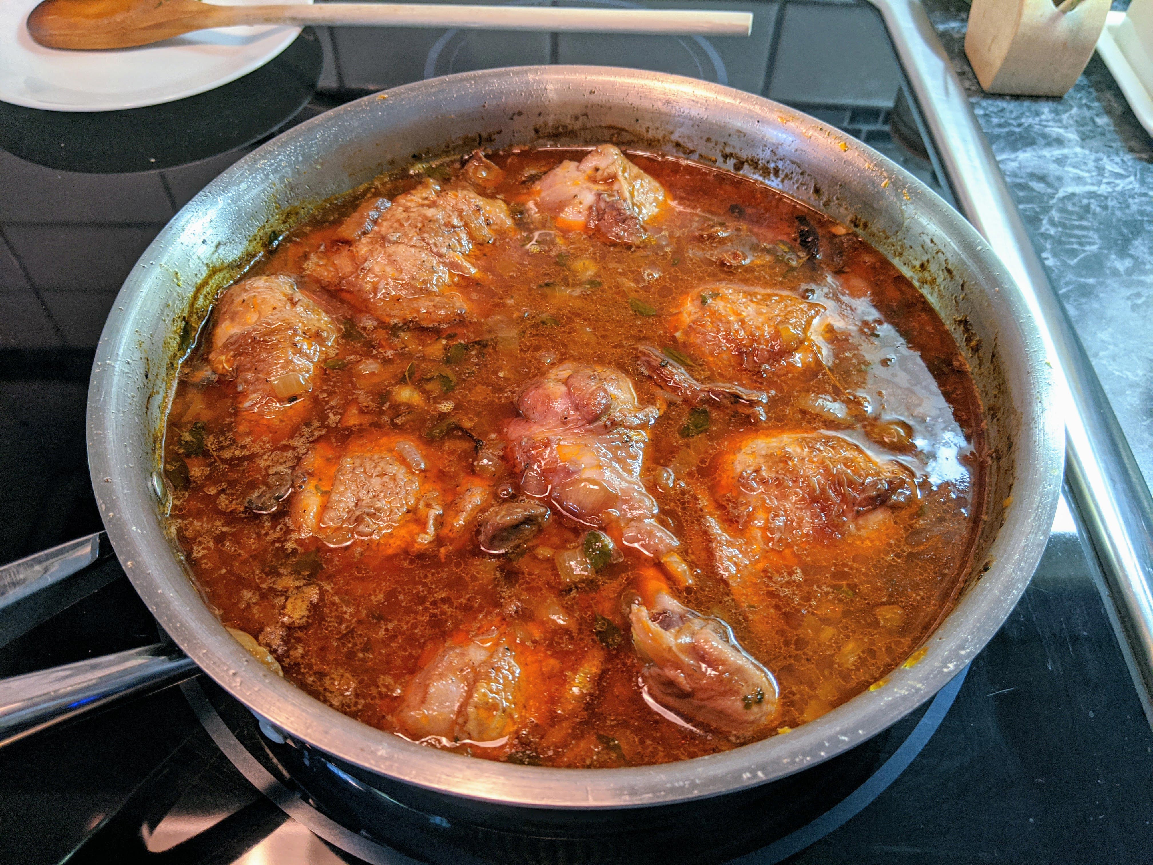Poulet chasseur et riz aux herbes